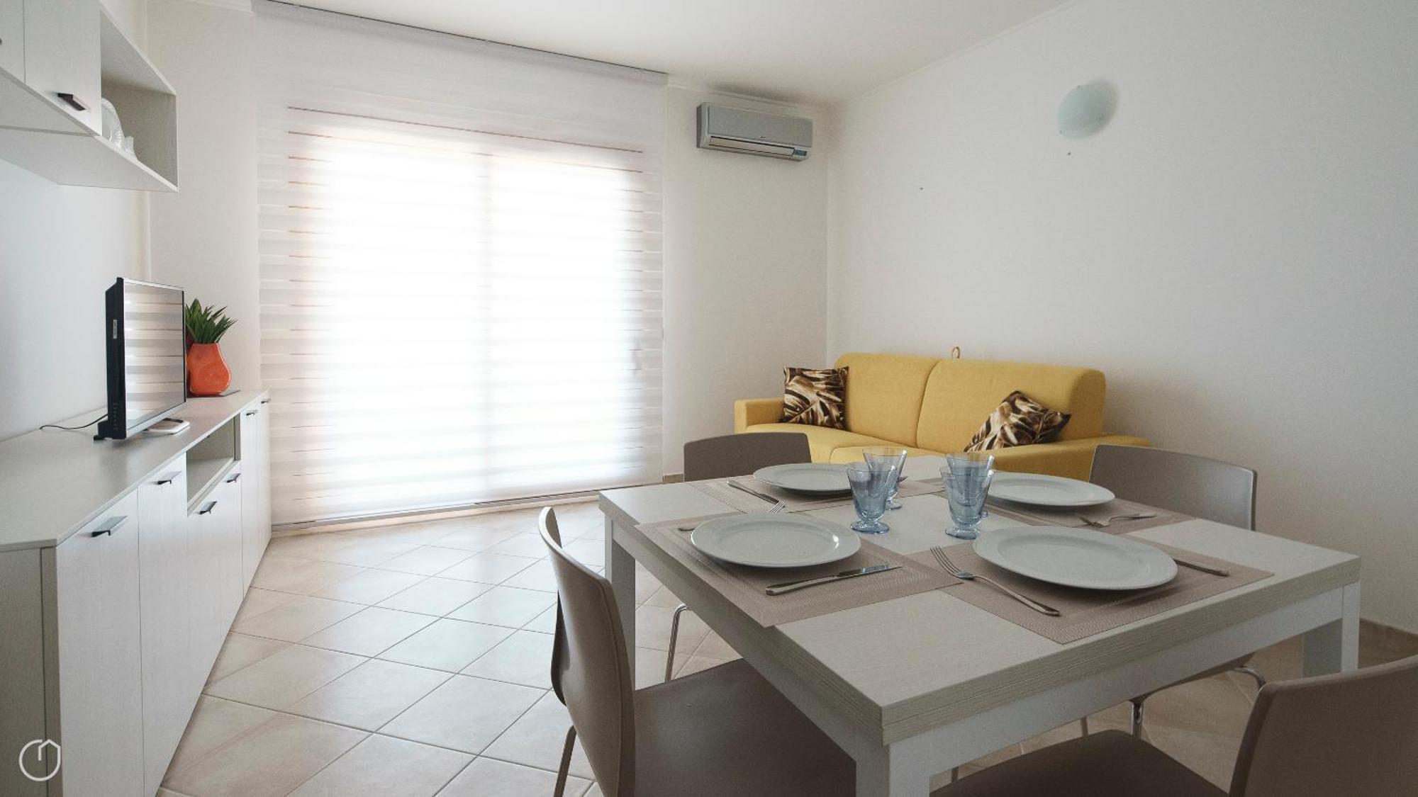 Welcomely - Xenia Boutique House ออลเบีย ภายนอก รูปภาพ